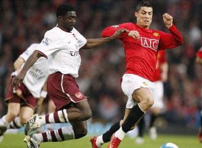 Kolo Toure y Cristiano Ronaldo