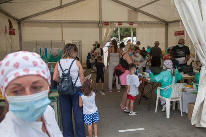 Una de las carpas para las pruebas de covid-19 a la población de Torrejón de Ardoz.