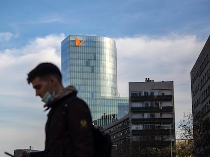 Edificio de Naturgy en Barcelona.