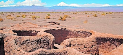 Ruinas del pueblo Aldea de Tulor, desierto de Atacama, norte de Chile, Sudamérica.