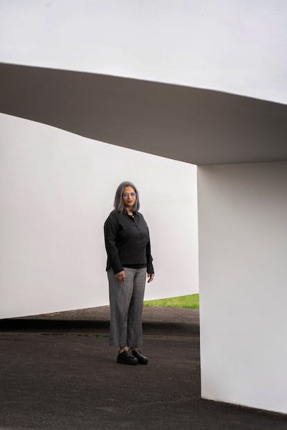 La arquitecta bangladesí Marina Tabassum, retratada en Weil am Rhein (Alemania).