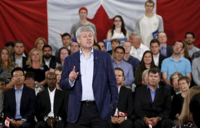 El primer ministro canadiense, Stephen Harper, en un acto de campaña