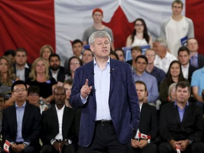 El primer ministro canadiense, Stephen Harper, en un acto de campa&ntilde;a