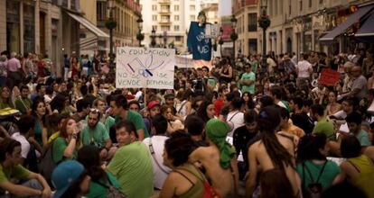 Manifestación en Málaga contra los recortes en la Universidad.