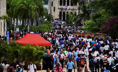 Visitantes de la Feria del Libro de Santo Domingo de 2019.