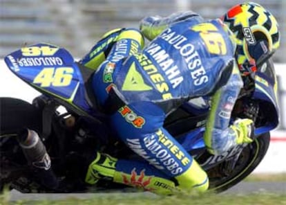 El piloto italiano Valentino Rossi, durante los entrenamientos oficiales del Gran Premio de España en el circuito de Jerez.