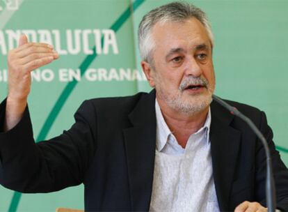 José Antonio Griñán, en la conferencia de prensa que ofreció ayer en Granada para valorar la financiación.