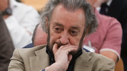 MADRID, 07/07/2025.- Fotografía de archivo del 4/06/2024 del asesor fiscal y propietario del despacho Nummaria, Fernando Peña, a quien la Audiencia Nacional ha condenado a 80 años de cárcel en el llamado caso Nummaria. Peña creó un entramado societario dentro y fuera de España que facilitaba la opacidad de las operaciones del despacho y de sus clientes, "bien frente a la Hacienda Pública, bien frente a otras terceras personas físicas y jurídicas que ostentan algún derecho de crédito contra aquellos". La setencia de la Audiencia del caso Nummaria, condena a dos años y dos meses de cárcel al actor Imanol Arias tras haber alcanzado un pacto con la Fiscalía Anticorrupción por el que reconoció cinco delitos fiscales, mientras que su compañera de reparto en 'Cuéntame', Ana Duato, ha sido absuelta. EFE/ ARCHIVO/Fernando Alvarado