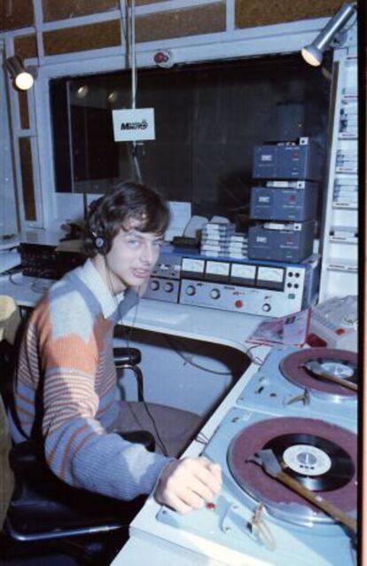 El dj Toni Peret en los comienzos de su carrera en 1982.