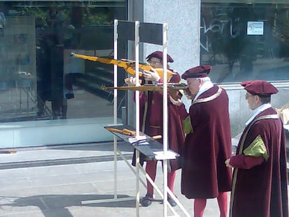 Sondeos con muy mala puntería