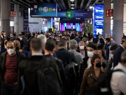 Asistentes en el Mobile World Congress, el pasado martes.