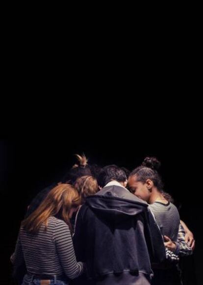 Una escena de la obra 'Future Lovers', que puede verse en los Teatros del Canal. 