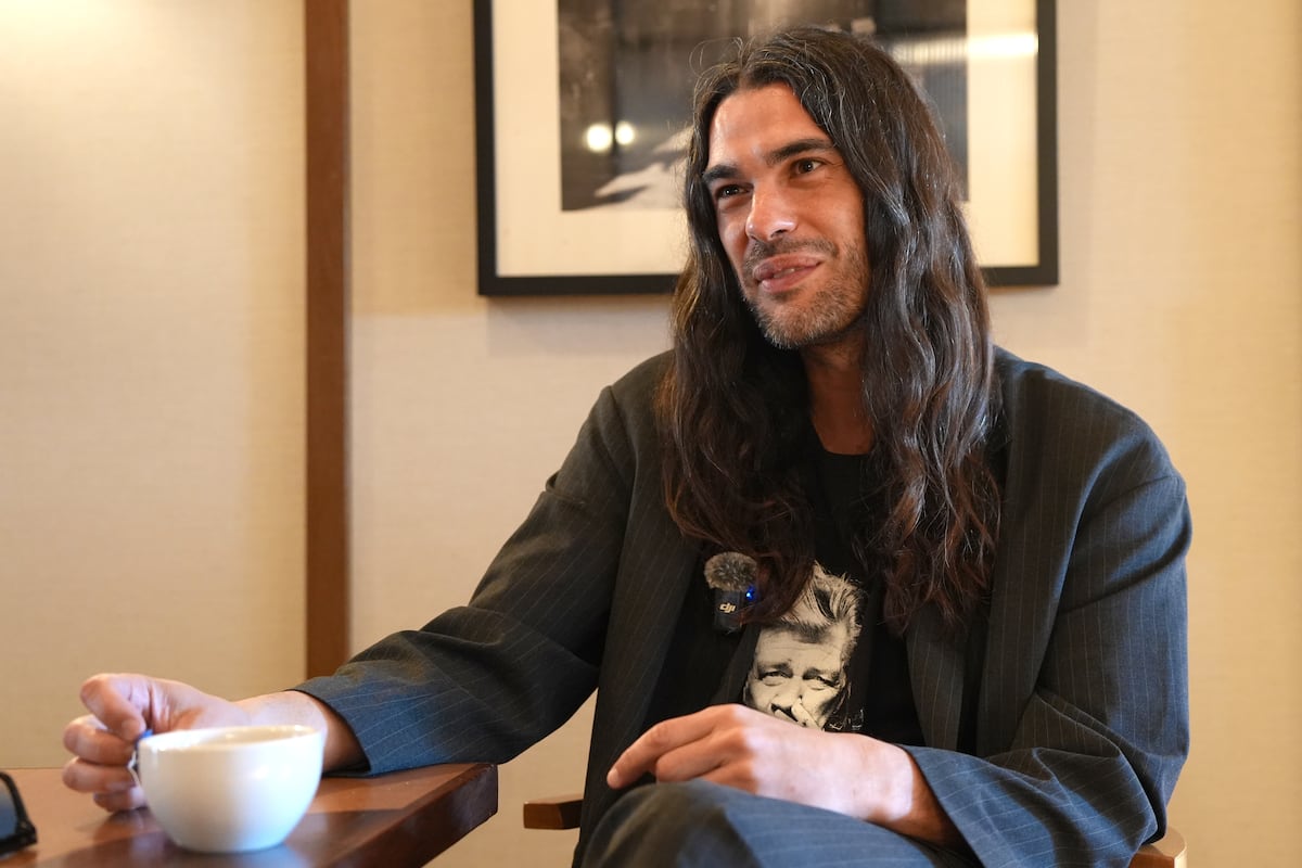 Oliver Laxe apura la carrera de ‘Sirât’ hacia los Oscar: “No estoy nervioso porque sé que no voy a salir a recoger un premio”