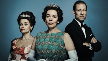 A 'The Crown' quizás la damos demasiado por hecho. A sus tramas, a su estructura, a su grandeza, a sus actores, a lo consistente que es como drama televisivo sin parangón. Esa puede ser la razón por la que la serie sobre Isabel II no tenga su más que merecida estatuilla como mejor drama. Dudamos incluso que esa bestia parda de la interpretación que es Olivia Colman se pueda llevar el premio que logró este año en los Globos de oro. La que quizás se lleva el gato al agua es su hermana, Helena Bonham Carter.