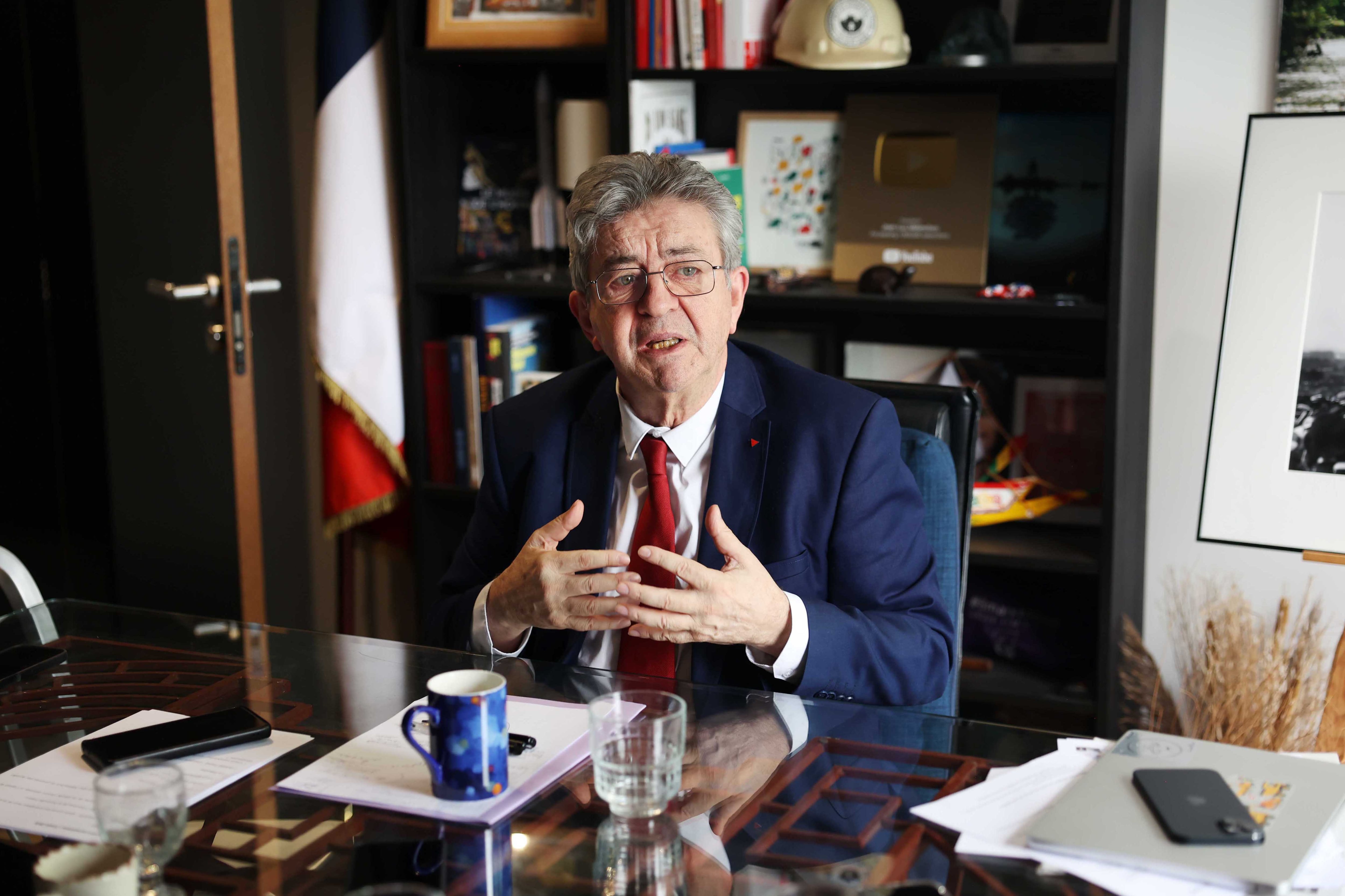 Jean-Luc Mélenchon: “La derecha ya no tiene nada q