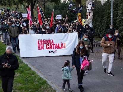 Manifestació pel català.