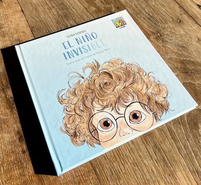 Portada del libro ilustrado 'El niño invisible'