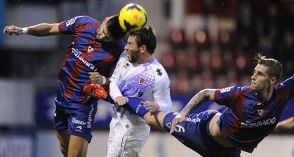 Partido entre Eibar y Numancia de la Liga Adelante.