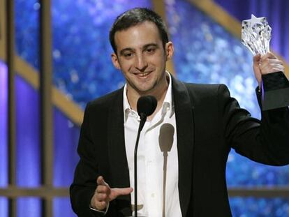 Alejandro Amenábar recoge en Los Ángeles el Critic's Choice a la mejor película extranjera.