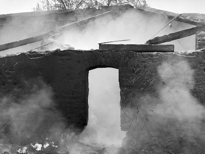 Casa en ruinas en Actipan Tlaxcala (1955). 