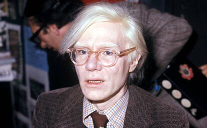 Andy Warhol en noviembre de 1975.