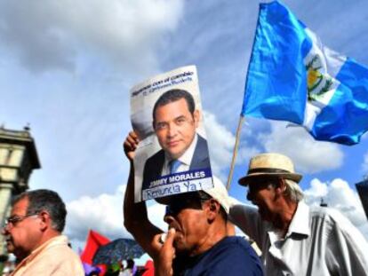El mandatario Jimmy Morales declaró persona non grata al magistrado anticorrupción, Iván Velásquez, y eso desató protestas en su contra