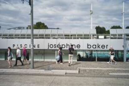 La piscina Joséphine Baker, una estructura flotante sobre el Sena.