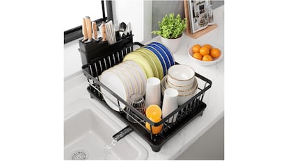 Vista del escurreplatos con descuento en Amazon.