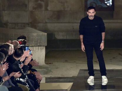 Ricardo Tisci, durante la presentación de su colección primavera/verano para Givenchy en octubre de 2016.