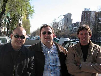 Nacho Palou, Álvaro Ibáñez y Javier Pedreira, autores de Microsiervos.