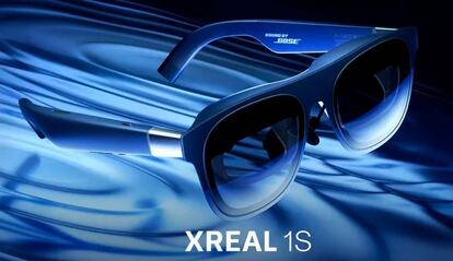 Nuevas gafas inteligentes XREAL 1S de color azul con fondo