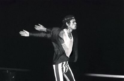 Mick Jagger con The Rolling Stones en el estadio Vicente Calderón, de Madrid, el 7 de julio de 1982.