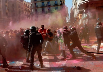 Around 6,000 CDR members had gathered in Barcelona to block a demonstration, called by the police union Jusapol, in support of officers who tried to stop last year’s illegal referendum on Catalan independence from taking place.