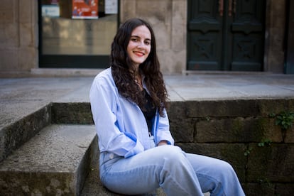 Eva Fernández, de 24 años, que ha elegido la especialidad de Medicina Familiar y Comunitaria, este lunes en Santiago de Compostela.