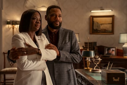 Viola Davis y Anthony Anderson, la presidenta de los Estados Unidos y el primer caballero al principio de 'G20'.