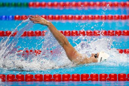 Katinka Hosszu, oro en 100m espalda.