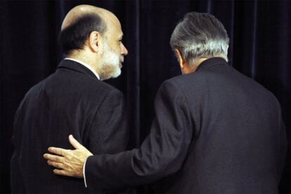 El presidente de la Reserva Federal, Ben Bernanke, junto a Jean-Claude Trichet.