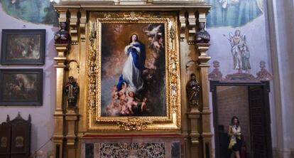 La 'Inmaculada' de Murillo de vuelta en su altar en Los Venerables.