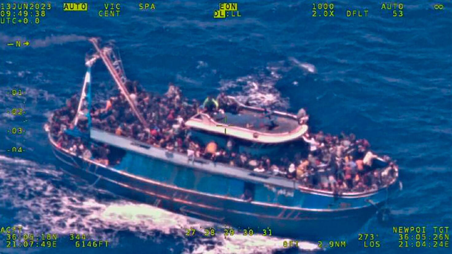 Imagen aérea del pesquero 'Adriana' tomada por el avión de Frontex Eagle 1 el pasado 13 de junio en zona SAR griega. 