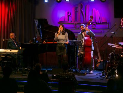 Concierto del pianista Caramelo de Cuba y su banda, en el Café Berlín en enero de 2020.