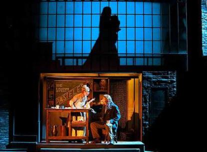 Una escena de <i>Sweeney Todd,</i> en la adaptación que Mario Gas hace de la obra de Stephen Sondheim.