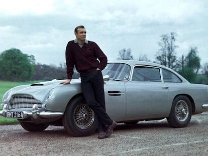 El DB5 de Aston Martin que conducía James Bond, interpretado por Sean Connery, en 1964. 