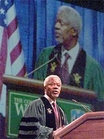 Koffi Annan, en un momento del acto en el que ha sido investido doctor Honoris Causa por una universidad de Virginia.