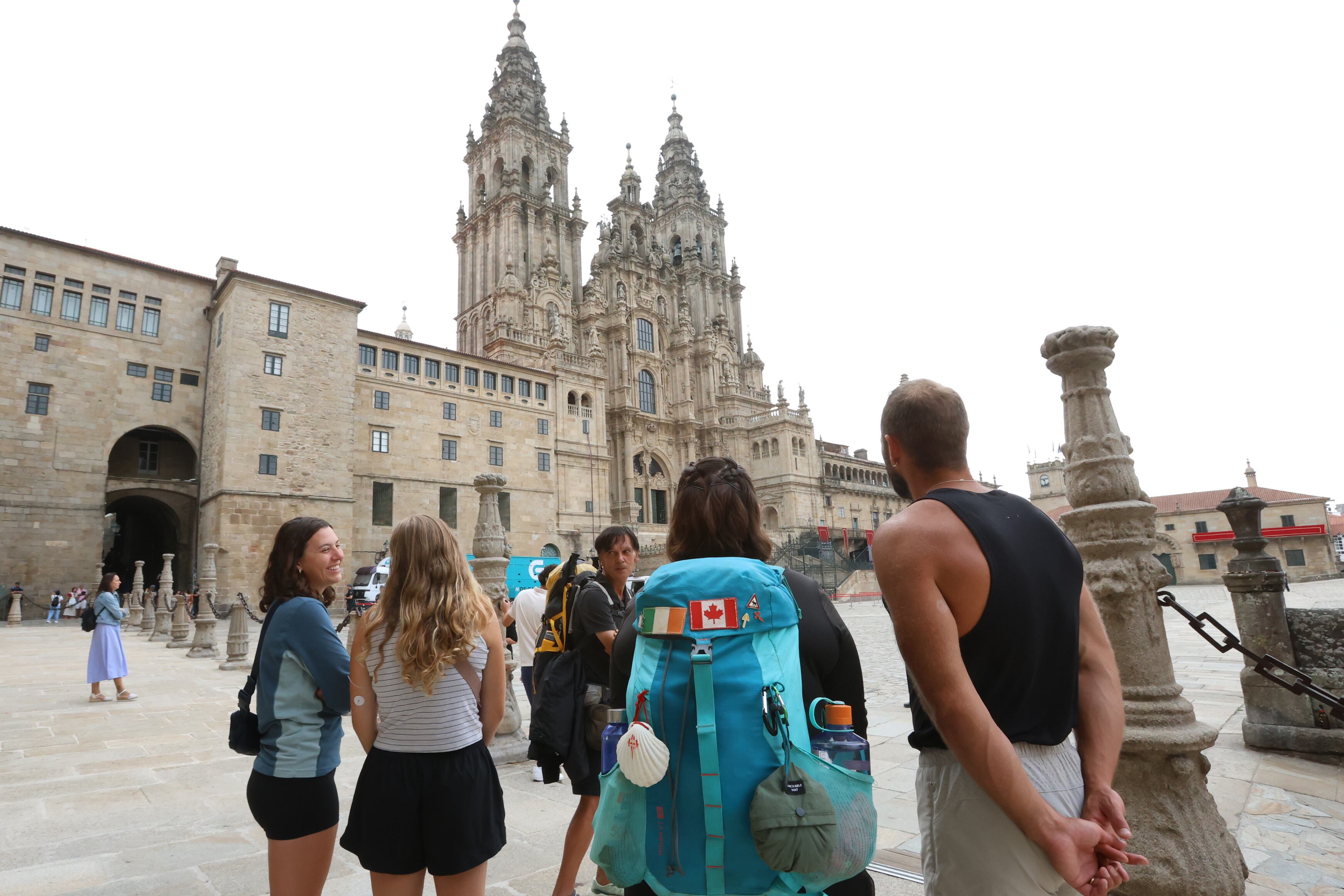 Santiago de Compostela quiere tirar a los peregrinos al pilón