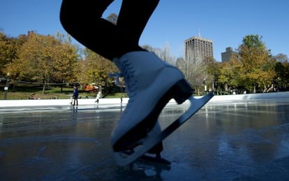 El Frog Pond helado, en el parque Boston Common.