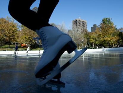 El Frog Pond helado, en el parque Boston Common.