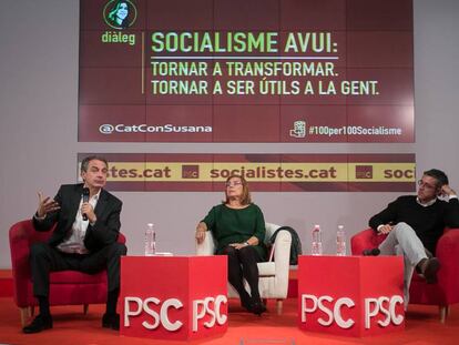 Zapatero (izquierda) y Madina (derecha), durante el acto en el PSC.