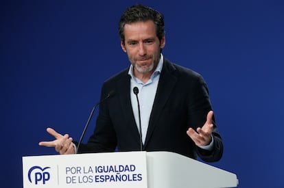 El portavoz del PP, Borja Sémper en la sede del partido en Madrid