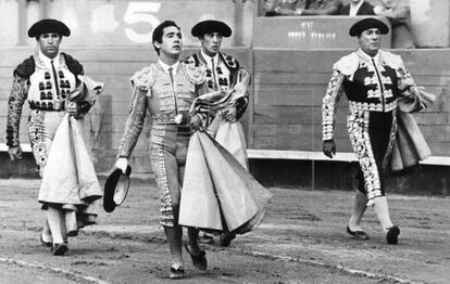 Tito de San Bernardo, primero por la izquierda, en San Sebastián, en 1968.
