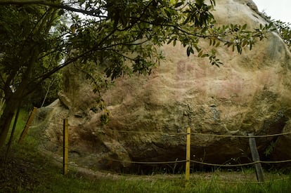 Piedra del Infinito, en Soacha.